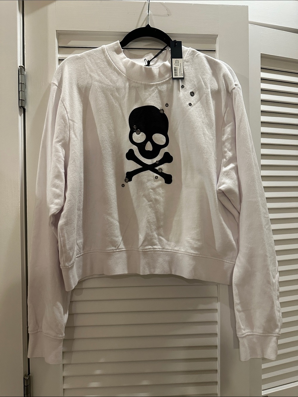 soulcycle White Crewneck Sweatshirt with Black Skull Graphic